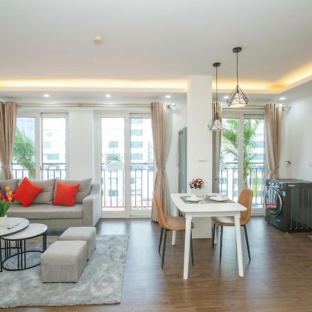 Sumitomo Tower-1 Bed Apartment & Hotel Ханой Екстериор снимка